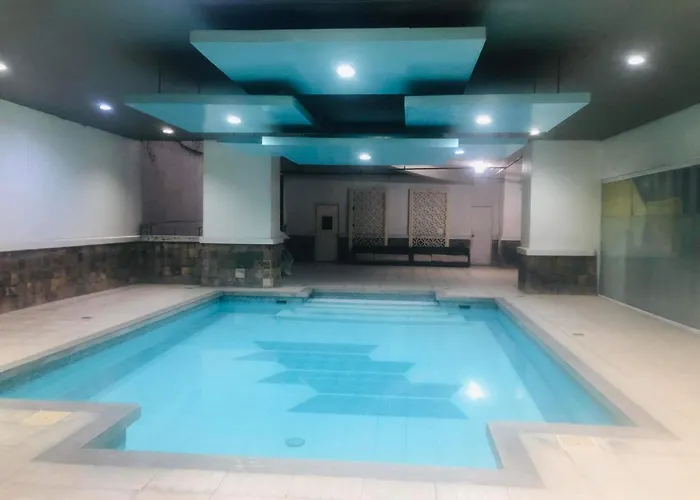 Cylos Place *