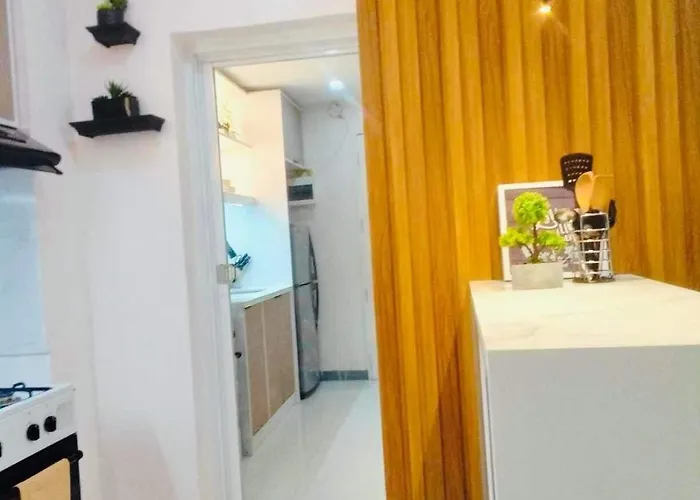 Cylos Place * Manila